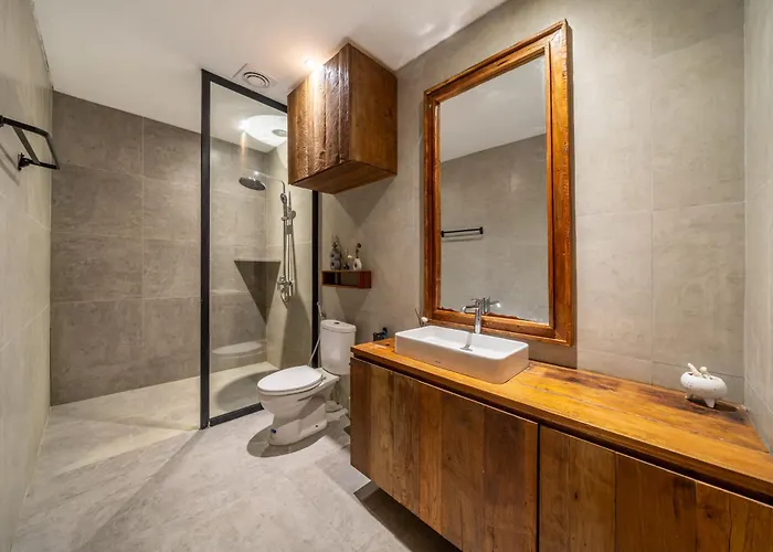Villa Tuluscoliving 4 Bedrooms And 4 Bathroom