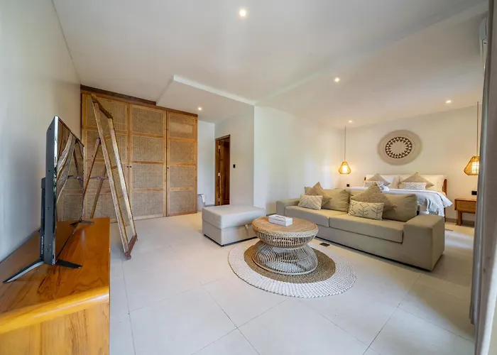 Tuluscoliving 4 Bedrooms And 4 Bathroom Villa