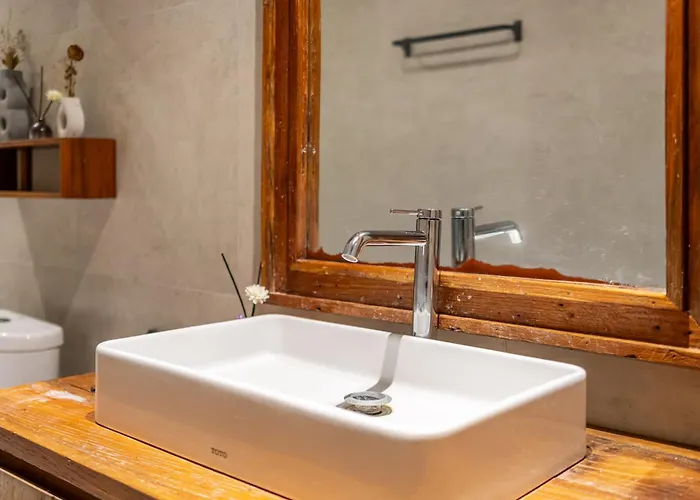 Villa Tuluscoliving 4 Bedrooms And 4 Bathroom *