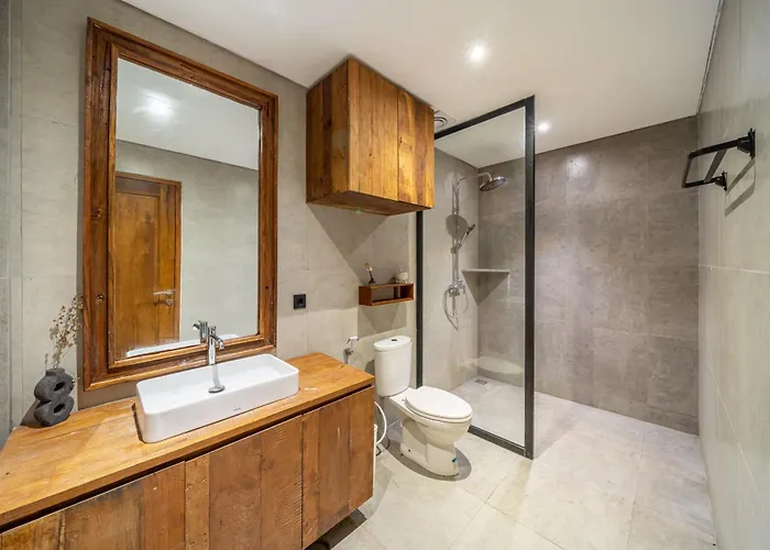 Villa Tuluscoliving 4 Bedrooms And 4 Bathroom