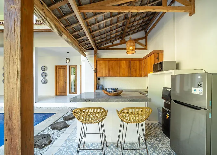 Tuluscoliving 4 Bedrooms And 4 Bathroom Legian