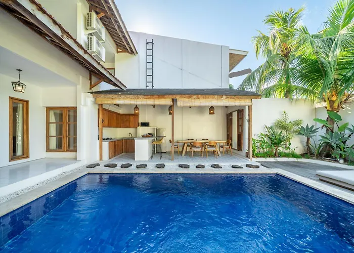 Tuluscoliving 4 Bedrooms And 4 Bathroom * Legian