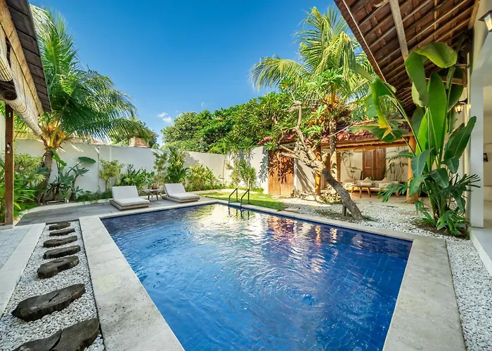 Tuluscoliving 4 Bedrooms And 4 Bathroom Legian